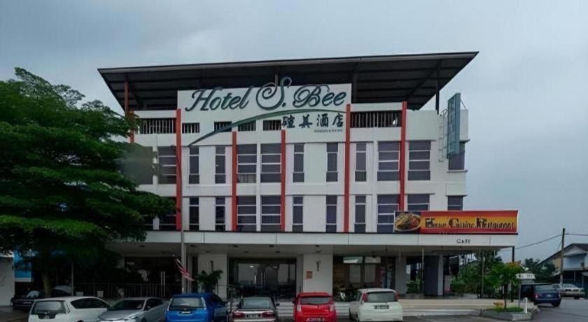 S Bee 3* Johor Bahru